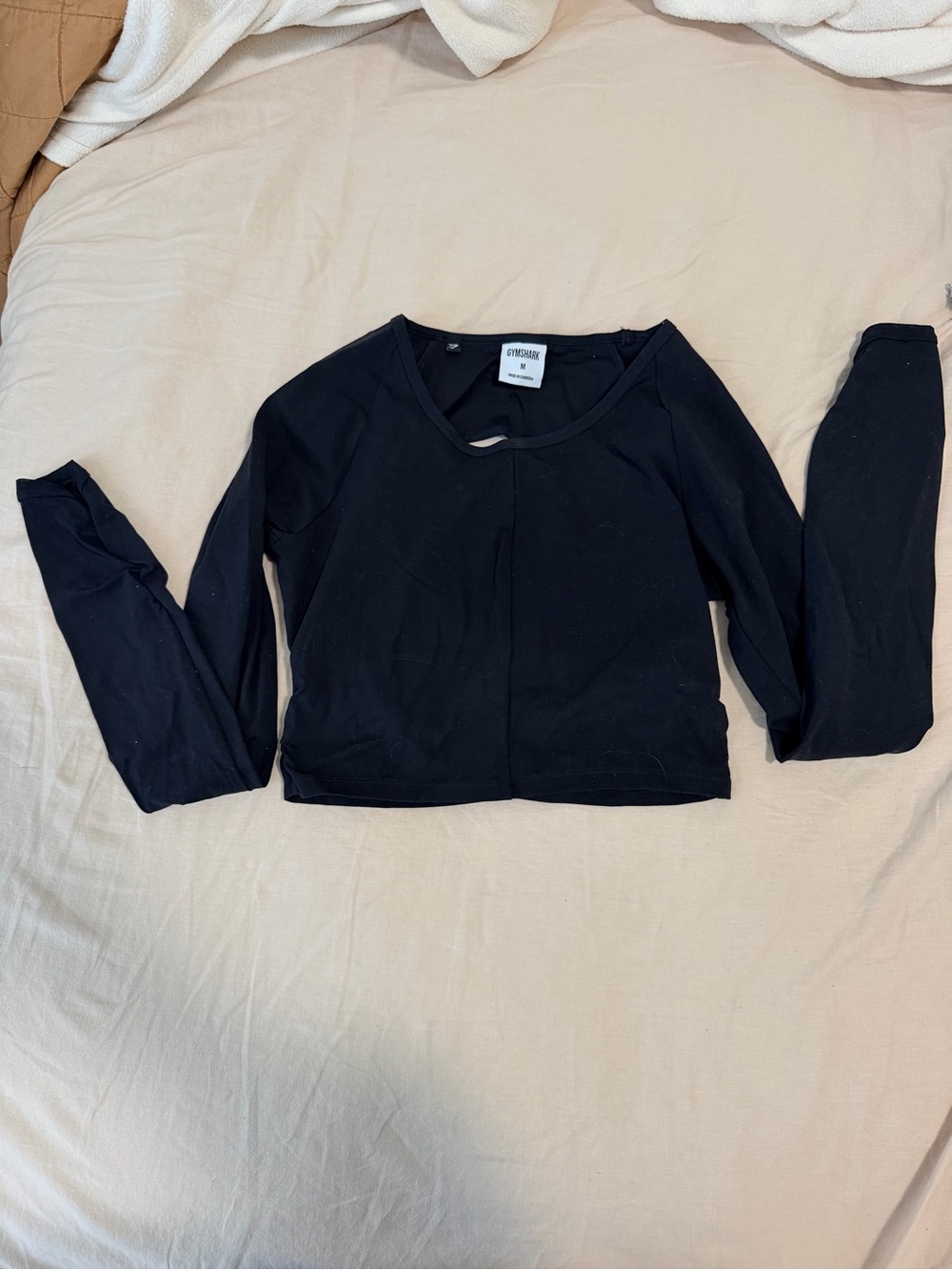 Gymshark Black Long Sleeve Crop Top - Girls